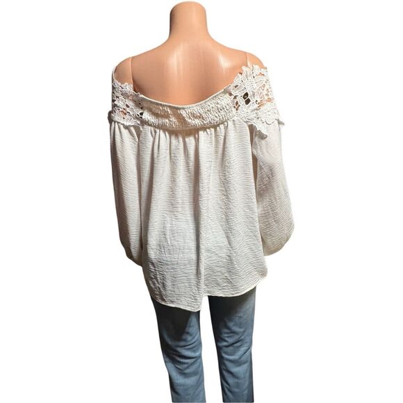 Shein embroidery sleeve white off the shoulder blouse L - Picture 3 of 7